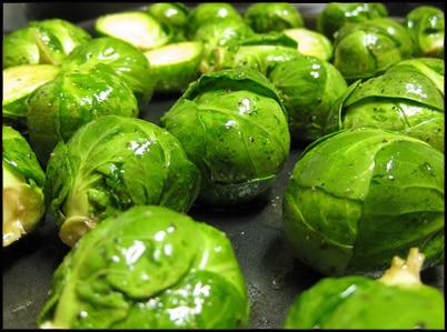 Brussels sprouts before roasting