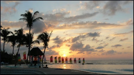 Playa Tropical Resort Hotel Infinity Pool