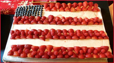[cake decorated as American flag]