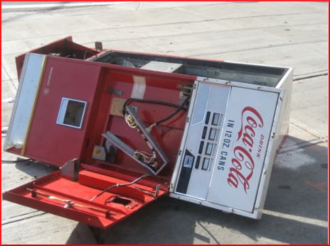 broken-coke-machine