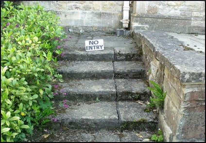 no-entry-stone-steps