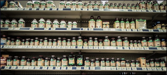 supplement-jars-on-shelf
