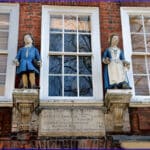 st-mary-statues-england