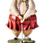 scotsman-playing-golf-statuette