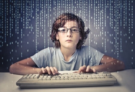 kid-computer-binary-code