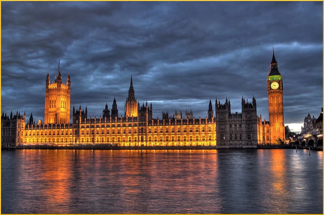 british-parliament-illuminated